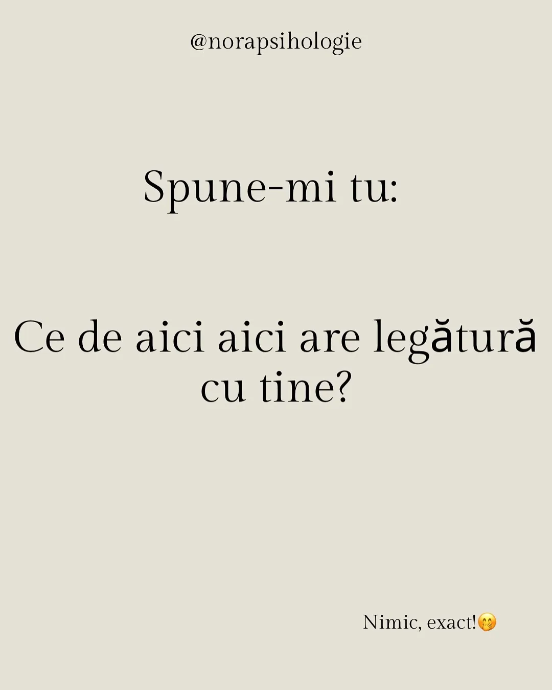 Nora citind dintr-un carnet, seara, cu titlul postării scris dedesubt