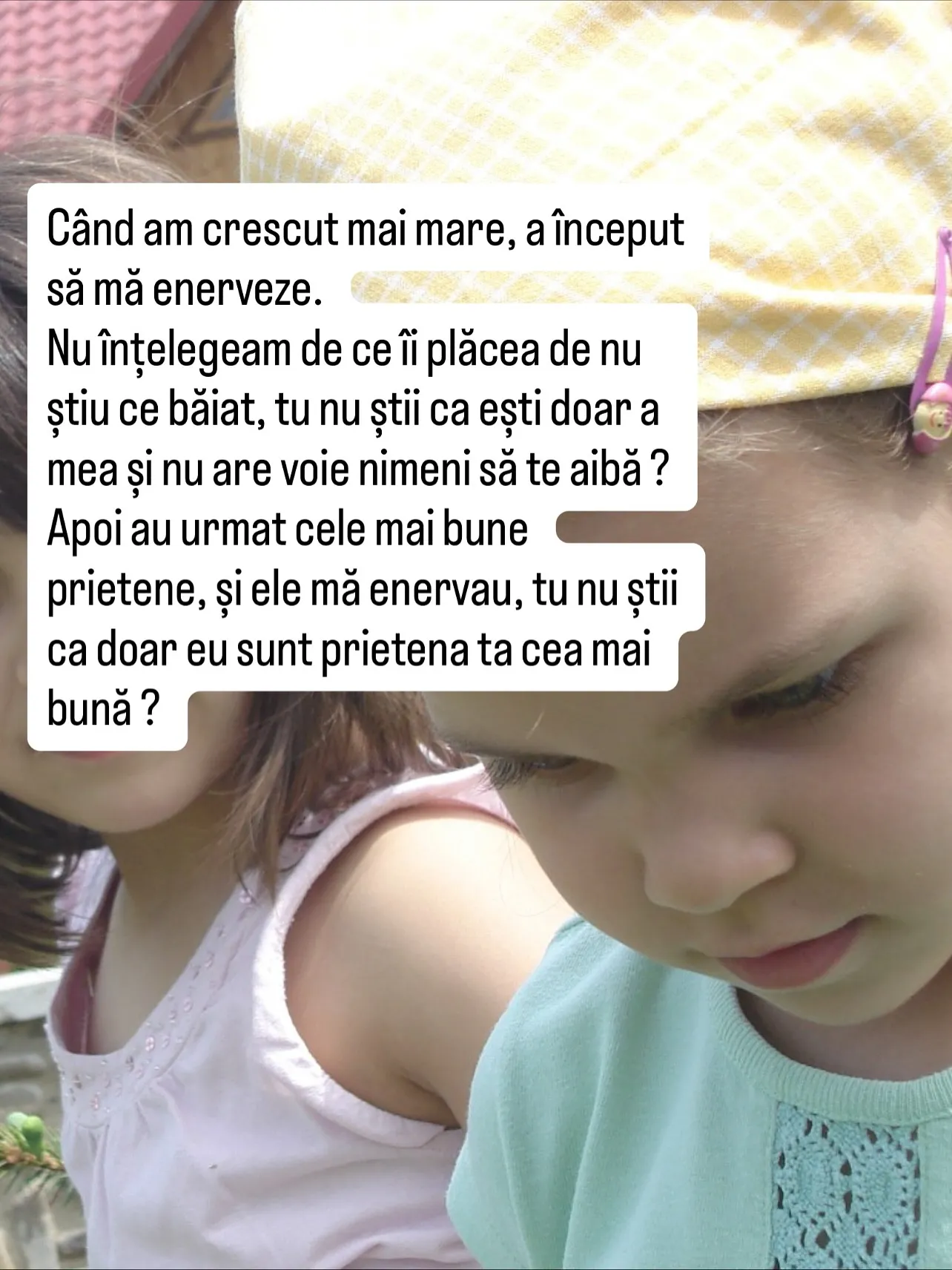 Fotografii cu Nora și sora ei, din copilărie până în ziua nunții, cu textul postării scris peste