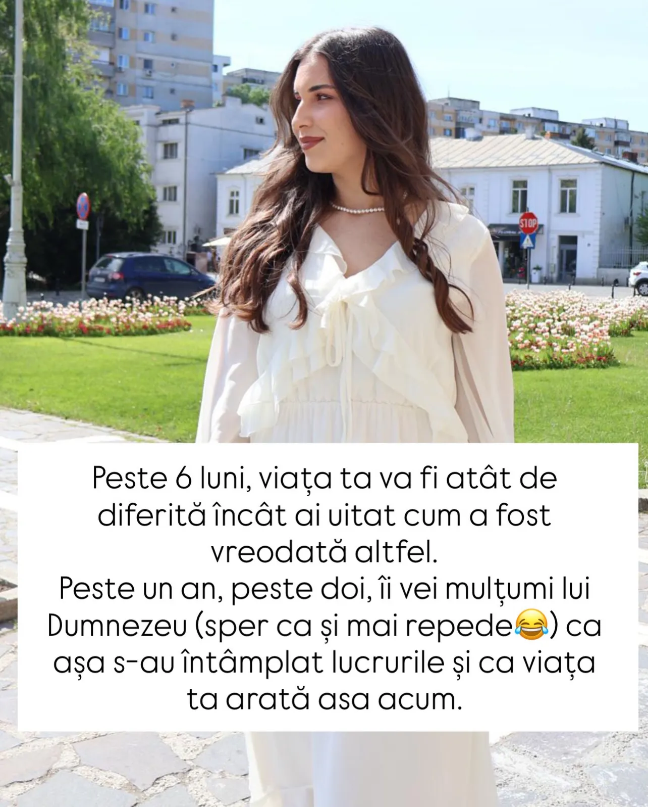 Fotografii cu Nora într-un parc cu lalele, cu text despre primele săptămâni de după o despărțire